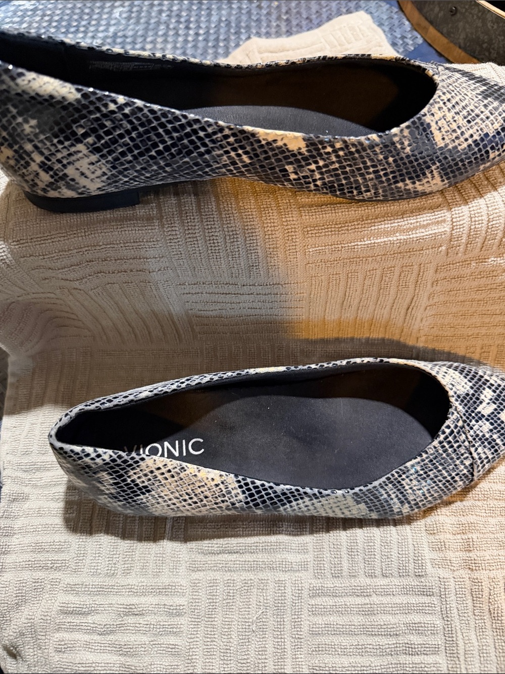 Vionic Snake-Print Ballet Flat in Blue and White